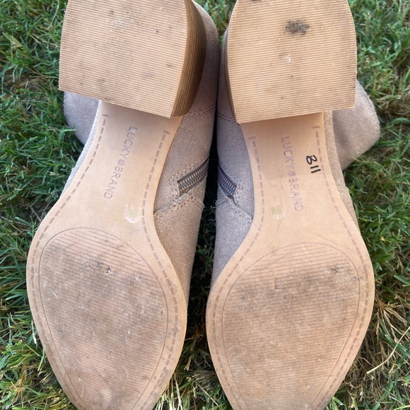 Lucky Brand beige Leather Shoes - Picture 4 of 6